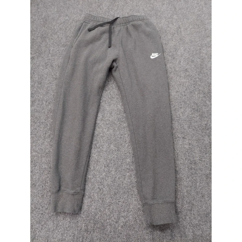 Nike lot sweat
